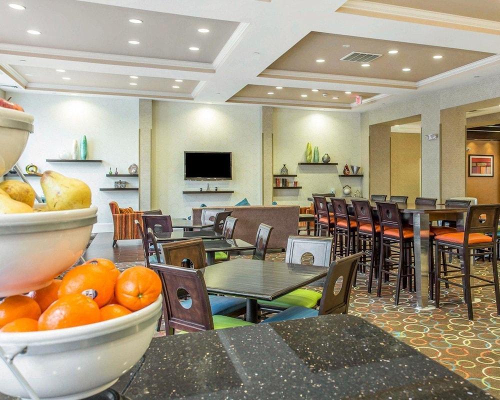 Comfort Suites Florence I-95 Kültér fotó