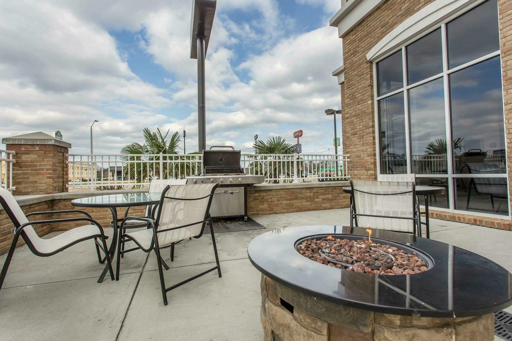 Comfort Suites Florence I-95 Kültér fotó