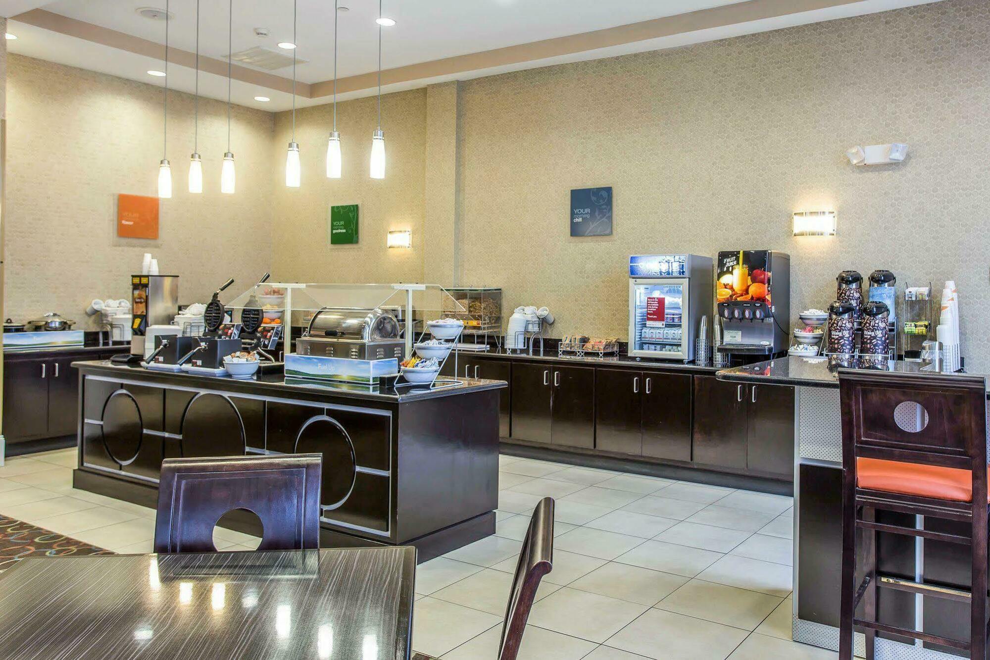 Comfort Suites Florence I-95 Kültér fotó
